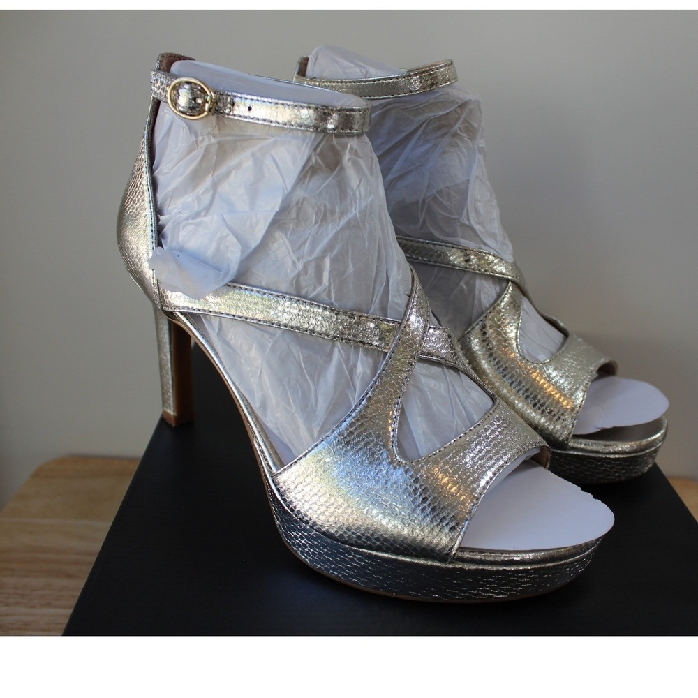 Naturalizer Alicia Dress Sandals Women 7 Silver Sand Metallic Platform Heels - Picture 8 of 11
